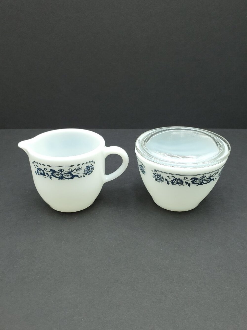 Pyrex Old Town Blue Creamer & Sugar Bowl Corning Blue Onion Creamer Lidded Sugar